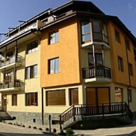 Apartment 1 Bedroom Apartemrnt Near The Gondola For 4